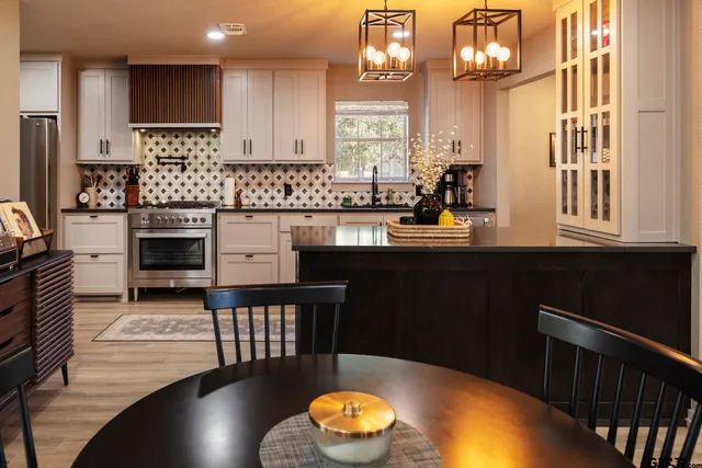 $574,990 | 403 Beechwood Drive, Tyler, TX 75701