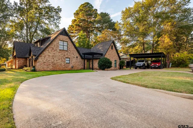 $574,990 | 403 Beechwood Drive, Tyler, TX 75701