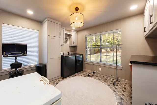 $574,990 | 403 Beechwood Drive, Tyler, TX 75701