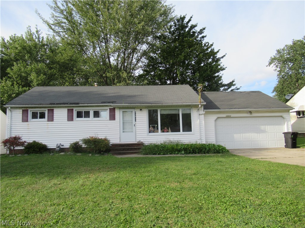 13632 Ruth Drive Strongsville, OH 44136 - Photo 1 of 16 Gallery Image 1