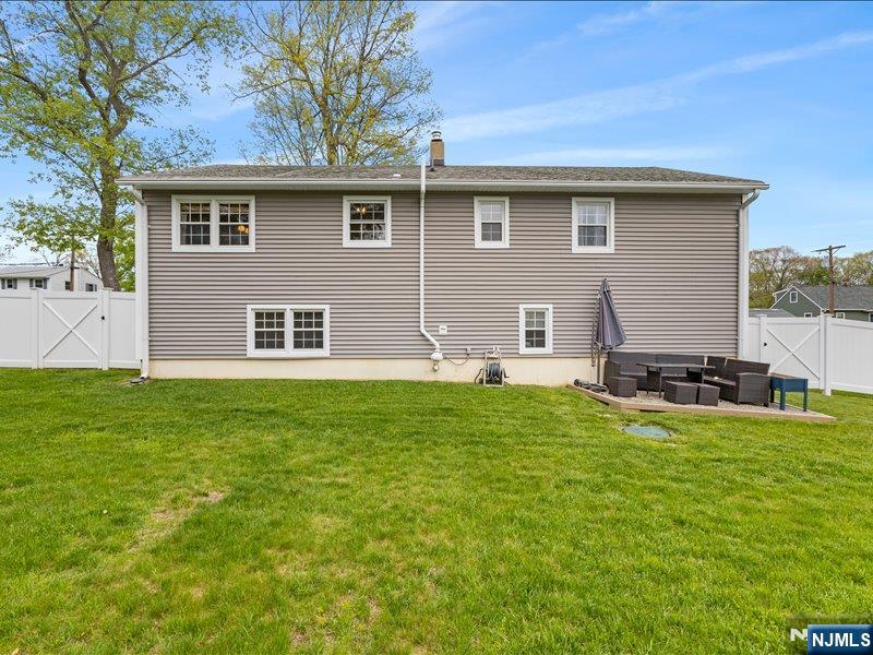 8 Madoc Trail Oak Ridge, NJ 07438 - Photo 18 of 22