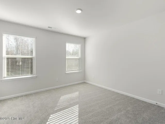 $384,999 | 220 Surfside Lndg Boulevard, Unit LOT 9, Hubert, NC 28539