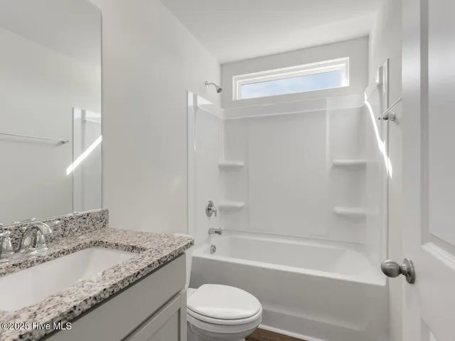 $384,999 | 220 Surfside Lndg Boulevard, Unit LOT 9, Hubert, NC 28539