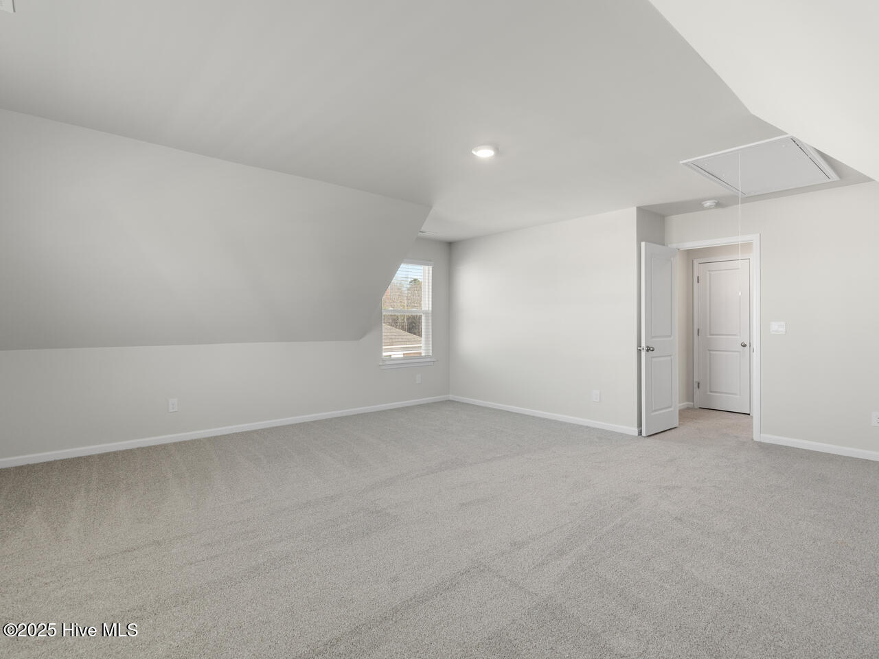 220 Surfside Lndg Boulevard, Unit LOT 9 Hubert, NC 28539 - Photo 37 of 49 BentOak15516bonDRHL33A8144CR2-036-036-12