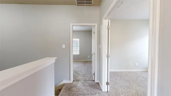 $600 | 211 Forest Drive, Unit ROOM C, College Station, TX 77840