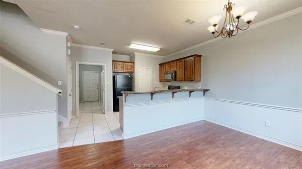 $600 | 211 Forest Drive, Unit ROOM C, College Station, TX 77840