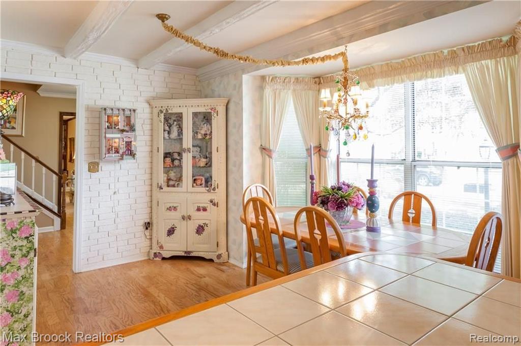 35611 Fredericksburg Road Farmington Hills, MI 48331 - Photo 12 of 36