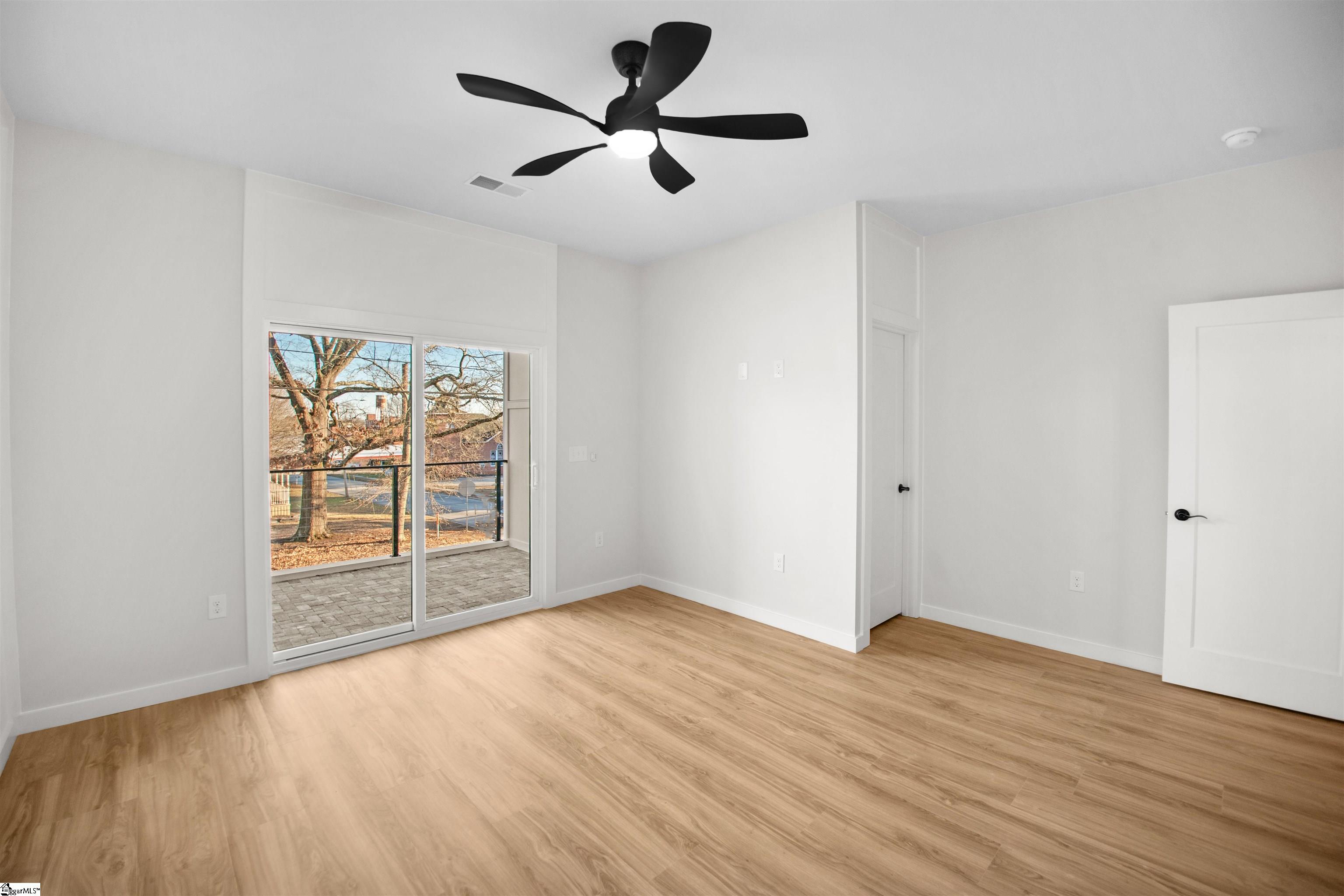 301 Front Street Easley, SC 29640 - Photo 37 of 44