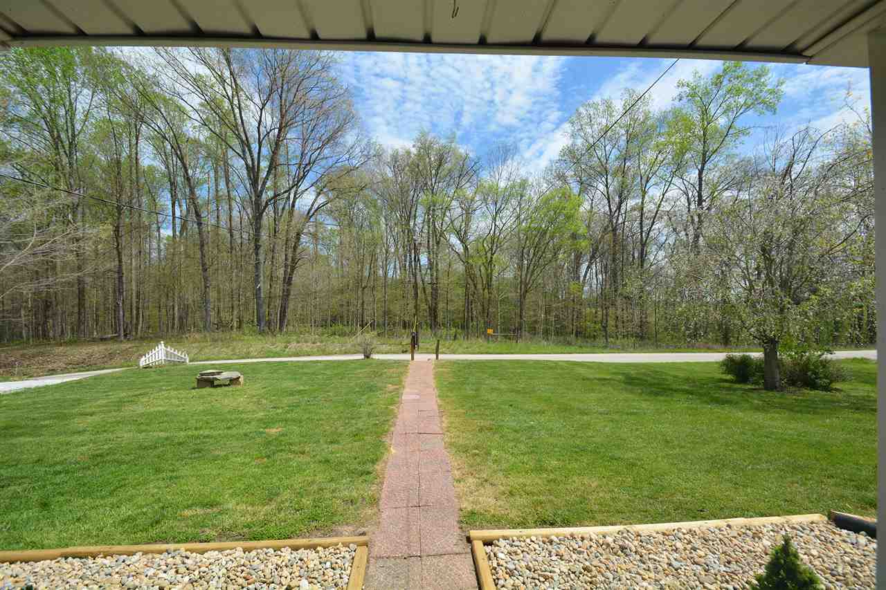 1353 Avoca Eureka Road Bedford, IN 47421 - Photo 19 of 36