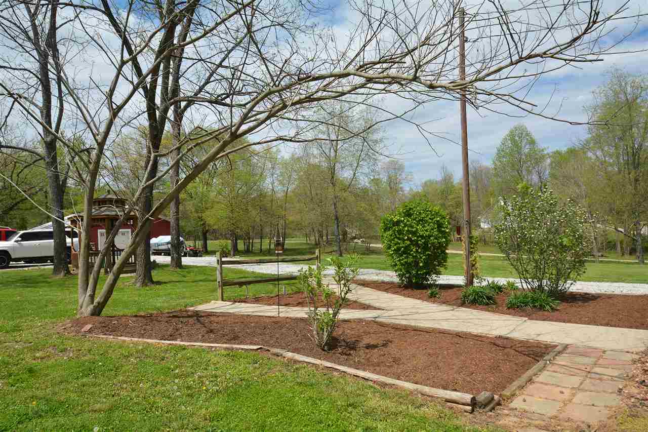 1353 Avoca Eureka Road Bedford, IN 47421 - Photo 35 of 36
