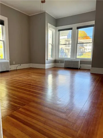 $1,800 | 532 Blackstone Street, Unit 1, Woonsocket, RI 02895