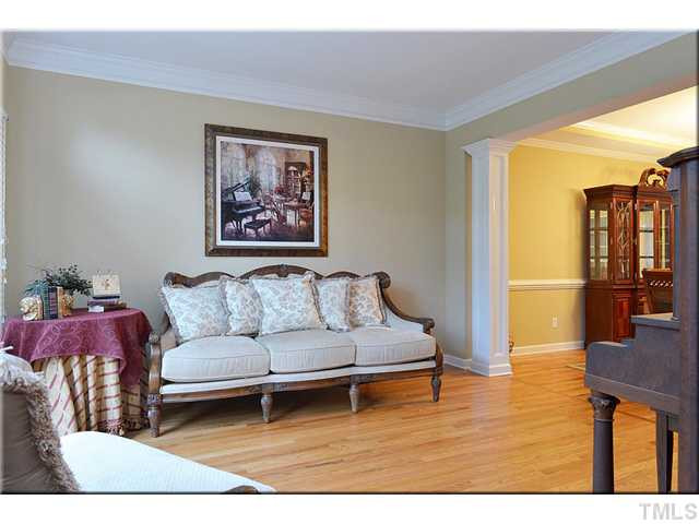 12415 Canolder Street Raleigh, NC 27614 - Photo 7 of 22 Living Room