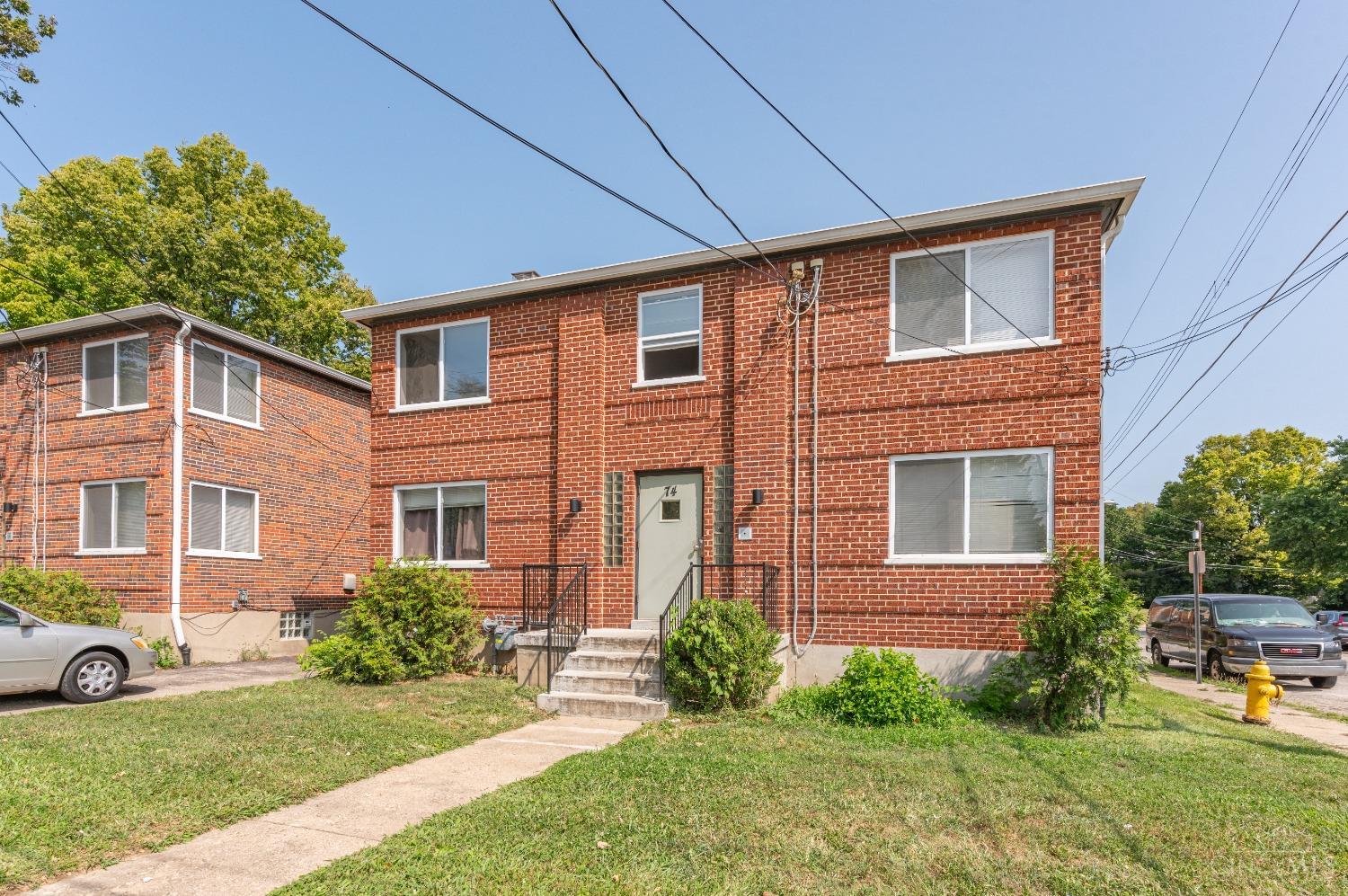 74 East Galbraith Road Cincinnati, OH 45216 - Photo 1 of 20 Gallery Image 1