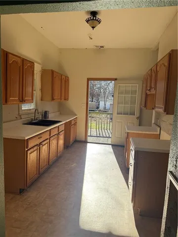 $55,000 | 1400 Chess Avenue, Parsons, KS 67357