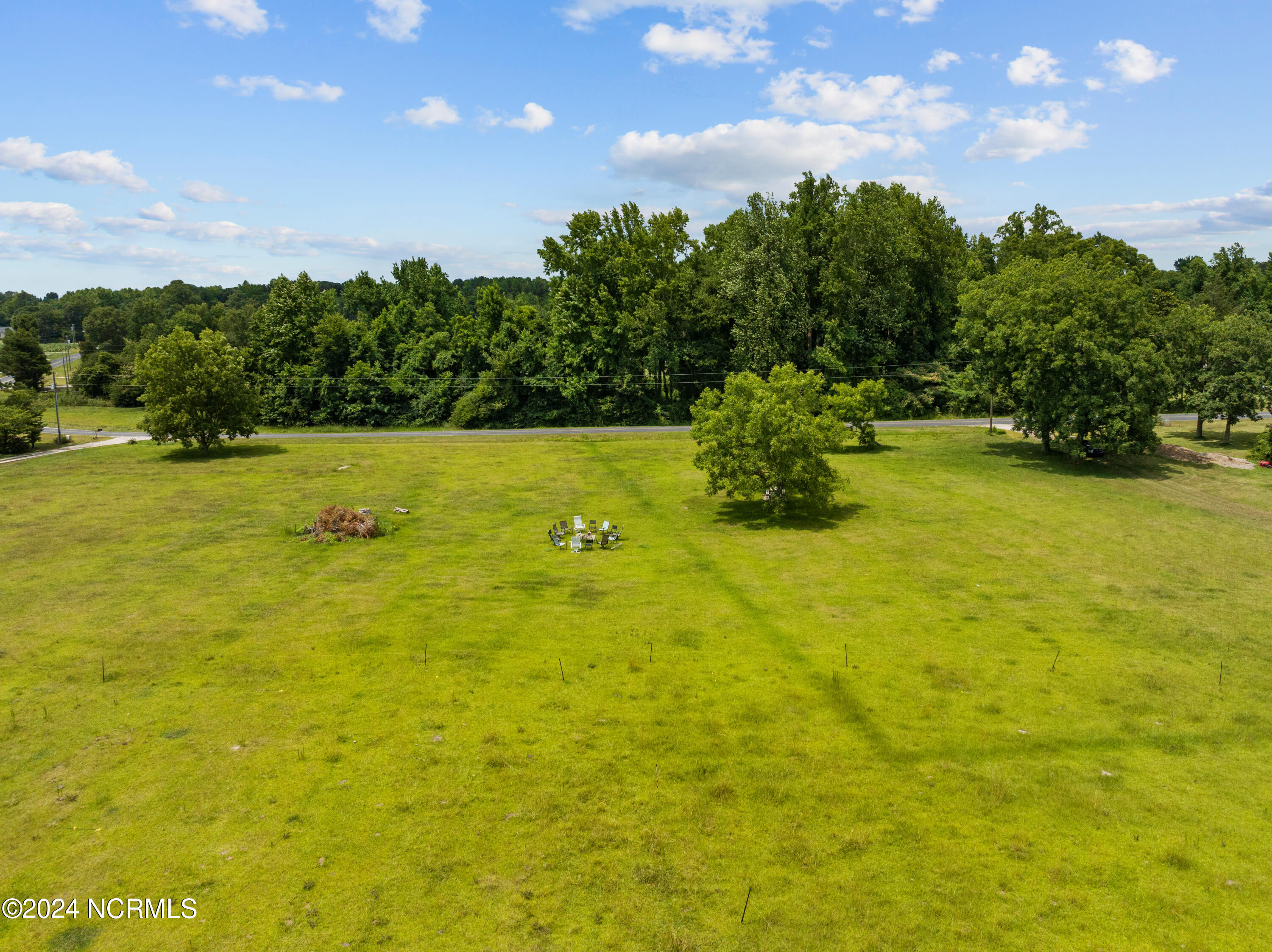 220 Willis Road Cove City, NC 28523 - Photo 4 of 8 3-print-DJI_0125