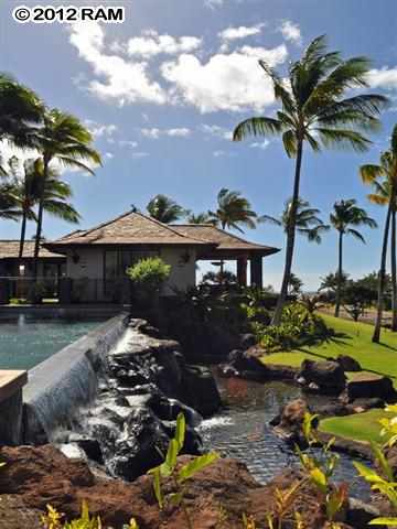 44 Anapuni Loop, Unit 3 Lahaina, HI 96761 - Photo 12 of 18 a picture of houses with outdoor space