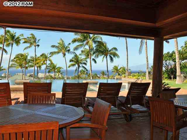 44 Anapuni Loop, Unit 3 Lahaina, HI 96761 - Photo 9 of 18 a view of outdoor space with seating area
