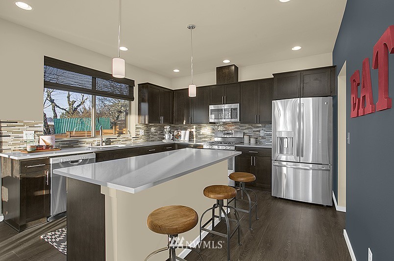 1529 South 28th Street Renton, WA 98055 - Photo 3 of 11 Gallery Image 3
