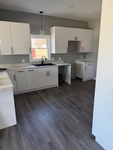 $209,000 | 204 East South Street, Sheffield, IL 61361