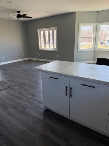 $209,000 | 204 East South Street, Sheffield, IL 61361