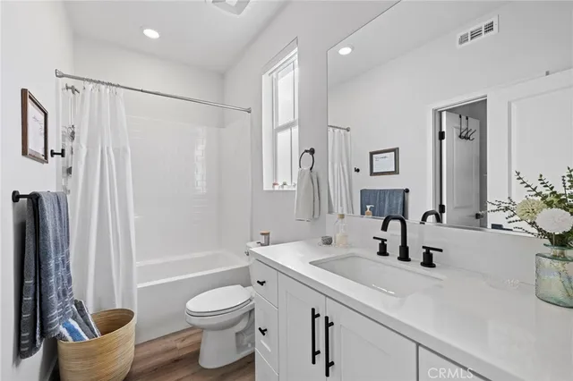 $1,125,000 | 126 Stetson Street, Rancho Mission Viejo, CA 92694