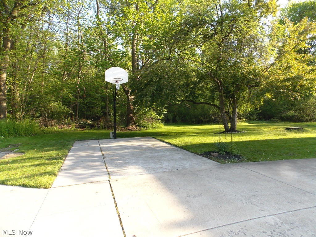 1650 Sunnyacres Road Akron, OH 44321 - Photo 24 of 25