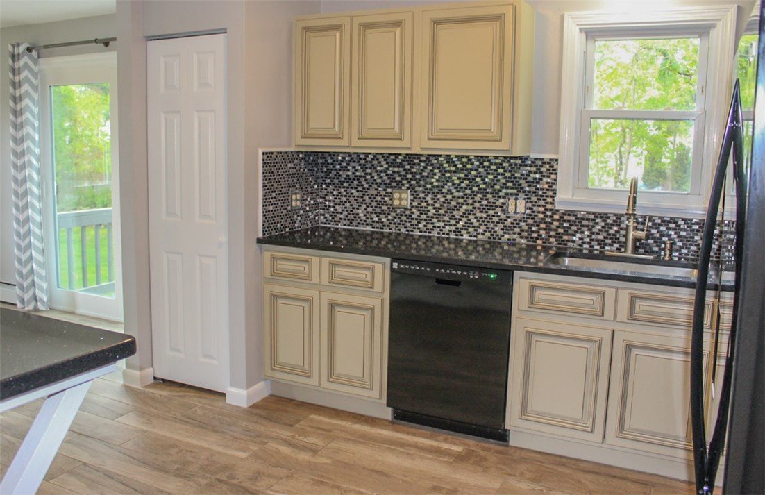 43 Overhill Road Warren, RI 02885 - Photo 3 of 21 Another view of the stylish Kitchen.