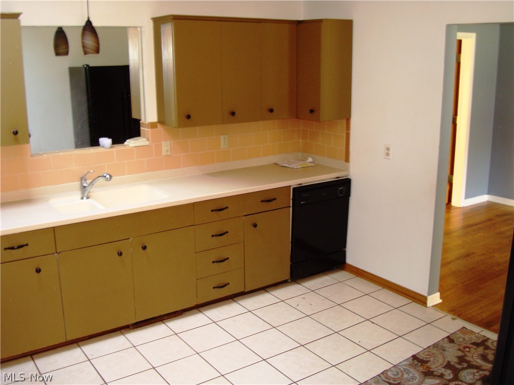 3976 Leewood Road Stow, OH 44224 - Photo 6 of 34 Gallery Image 6