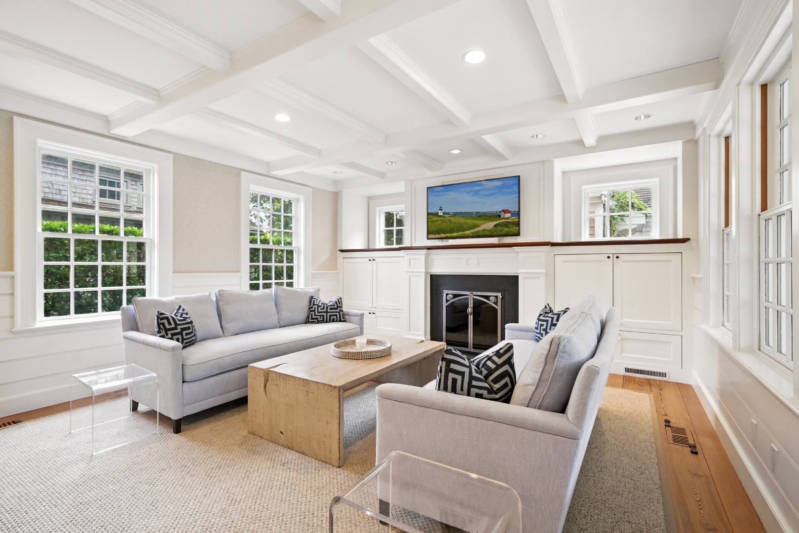 18 Mill Street Nantucket, MA 02554 - Photo 15 of 52