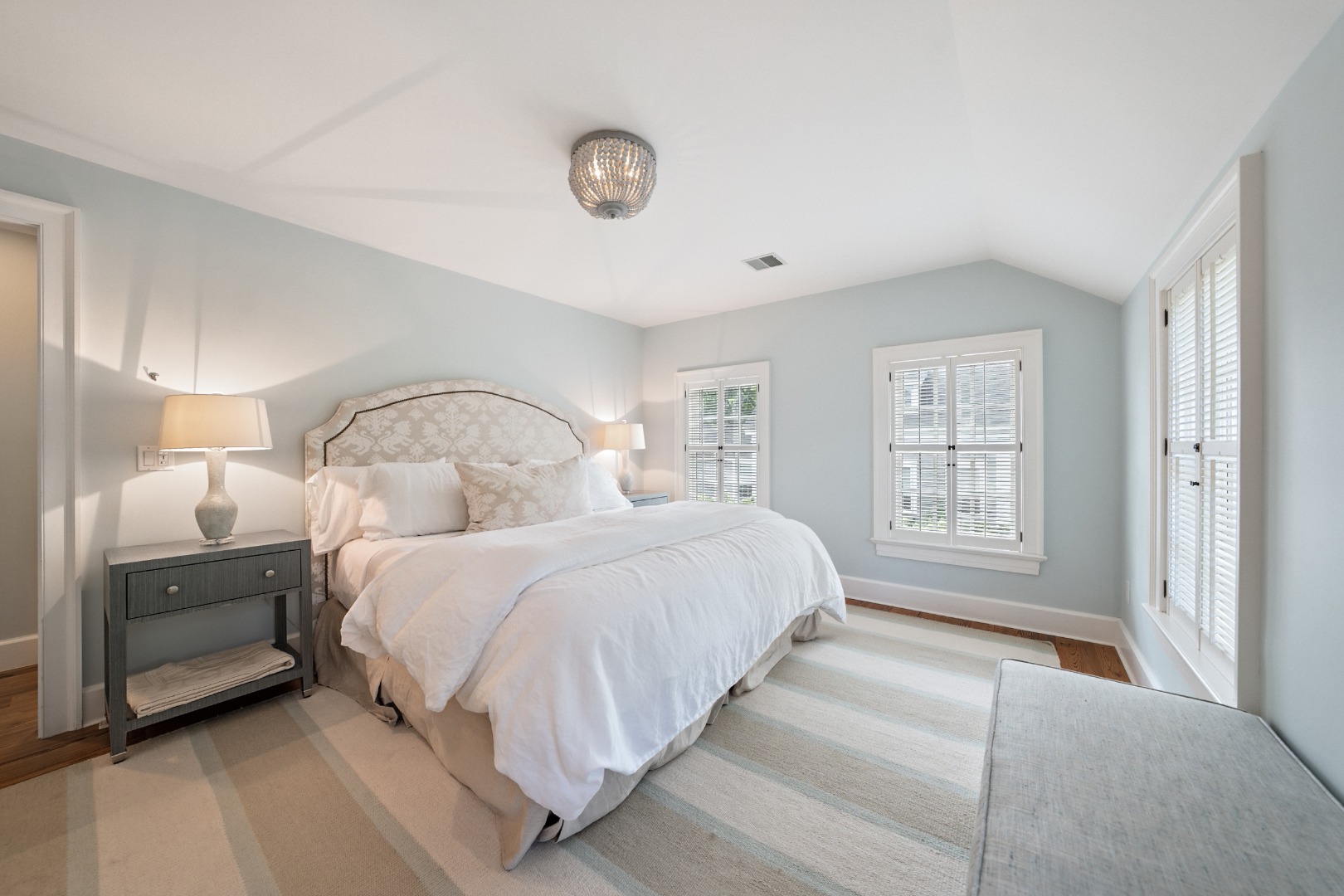 18 Mill Street Nantucket, MA 02554 - Photo 24 of 52 Second Floor Bedroom Ensuite