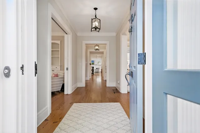 $7,495,000 | 18 Mill Street, Nantucket, MA 02554