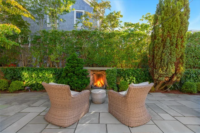 $7,495,000 | 18 Mill Street, Nantucket, MA 02554