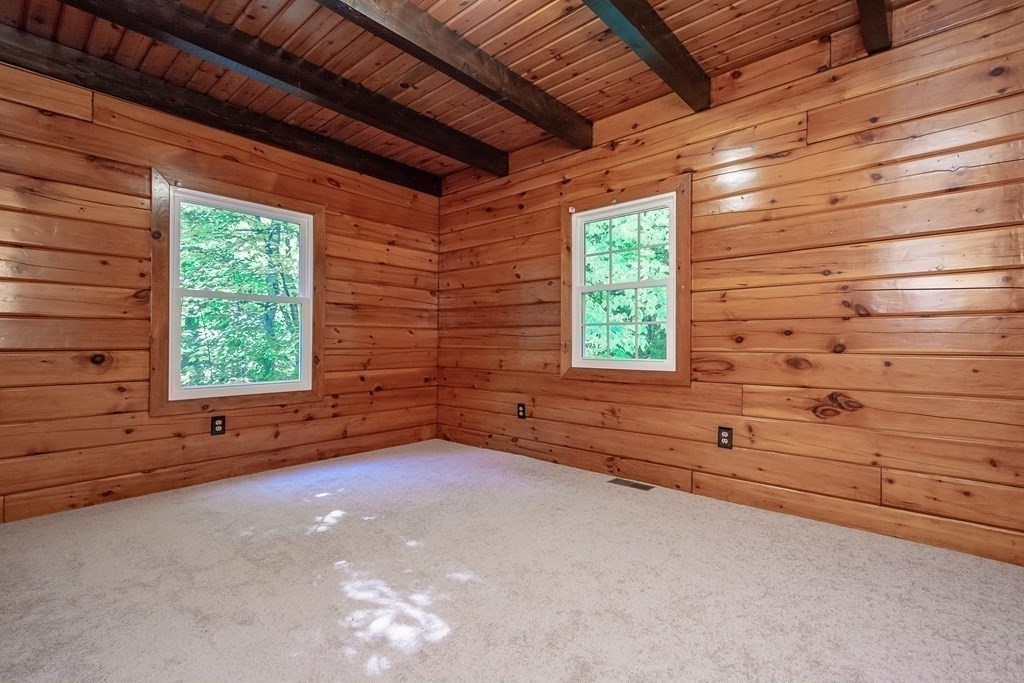 7 Osgood Road Princeton, MA 01541 - Photo 10 of 42 Gallery Image 10