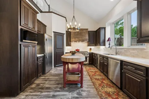 $425,000 | 9105 Clearlake Drive, Rowlett, TX 75088