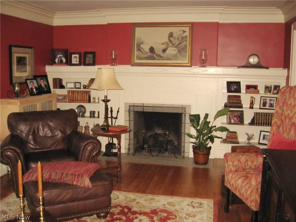 739 Ecton Road Akron, OH 44303 - Photo 13 of 34 VIEW OF FIREPLACE WITH BUILT INS ON BOTH SIDES