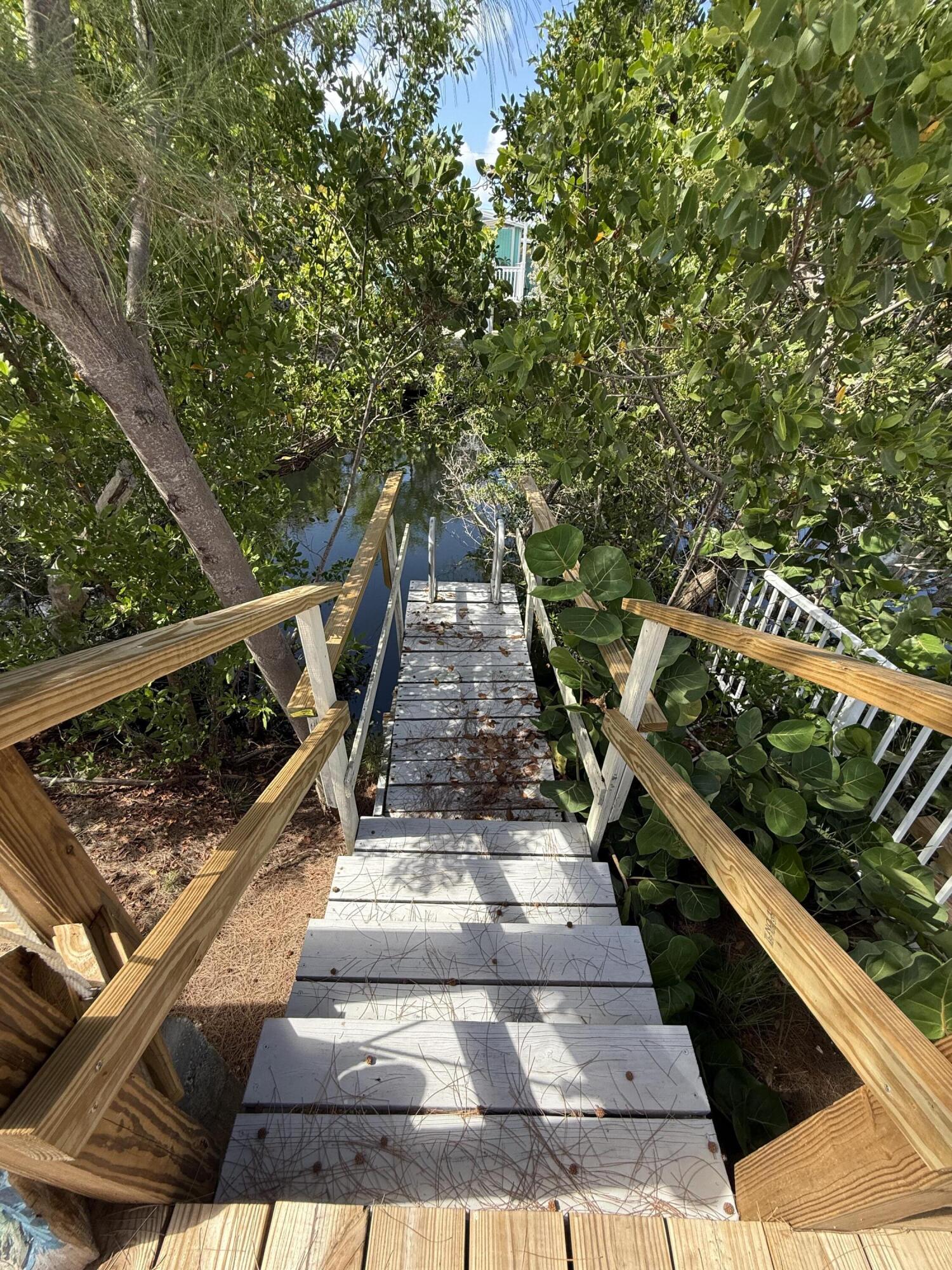 27960 Porgie Path Summerland Key, FL 33042 - Photo 2 of 30