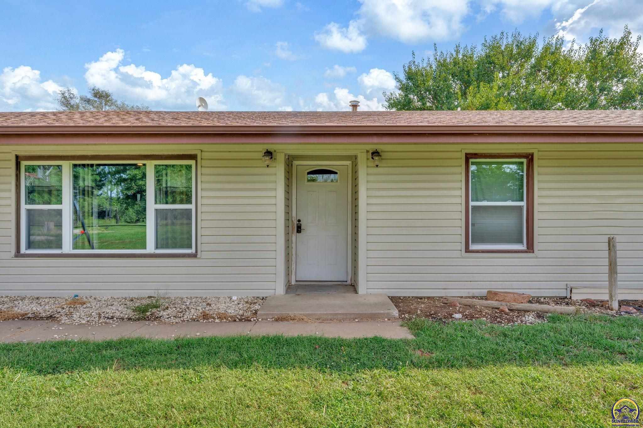 14066 S Road Mayetta, KS 66509 - Photo 11 of 46 Gallery Image 11