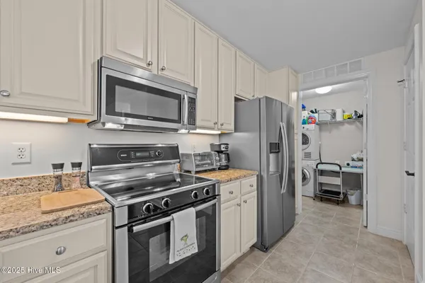 $474,900 | 131 Sky Sail Boulevard, New Bern, NC 28560