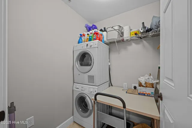 $495,000 | 131 Sky Sail Boulevard, New Bern, NC 28560