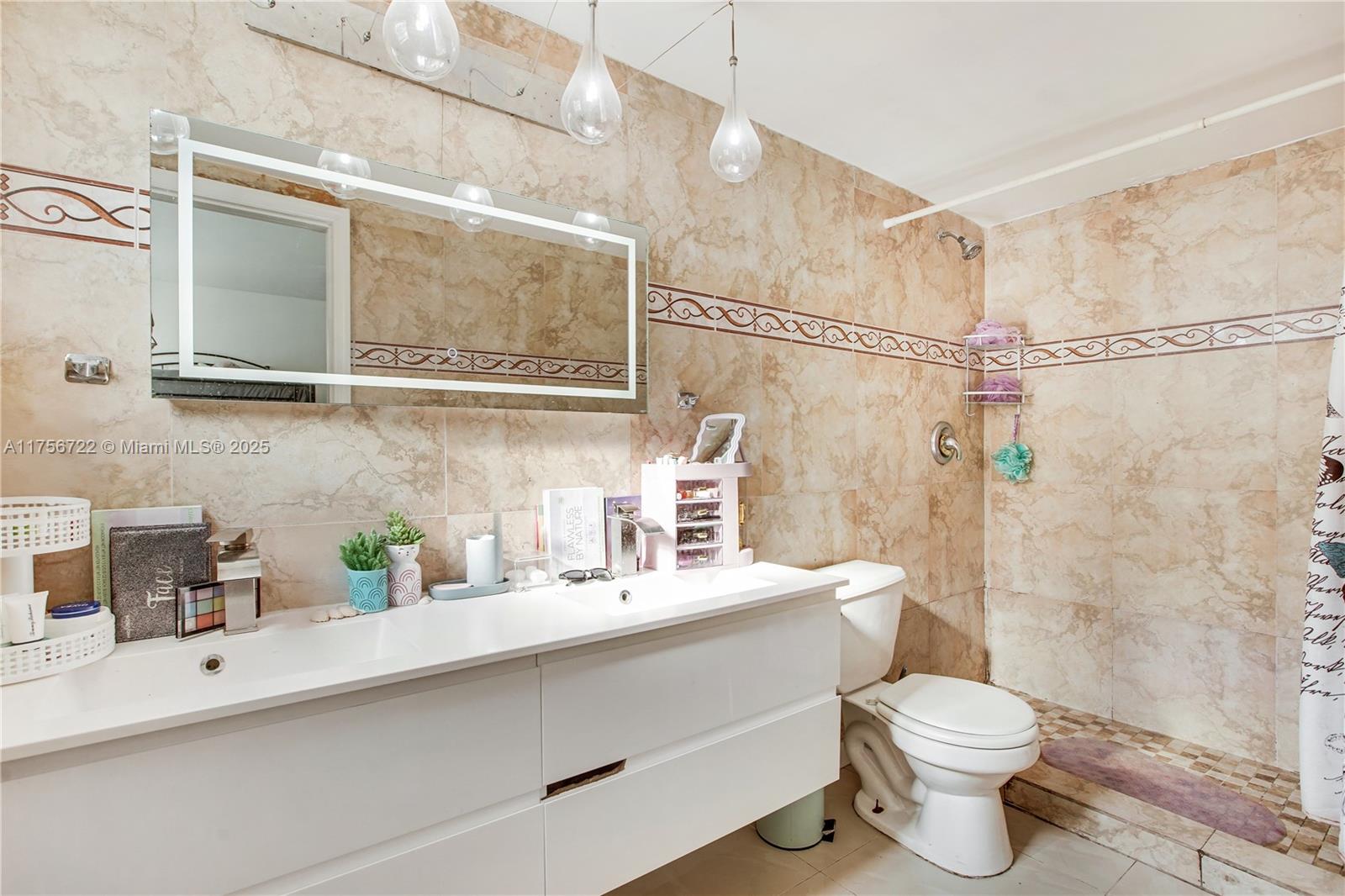 11930 Northeast 19th Drive, Unit 7 North Miami, FL 33181 - Photo 13 of 20