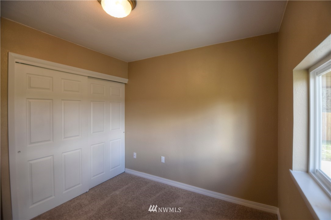 17136 Canal Road Southeast Yelm, WA 98597 - Photo 24 of 25 Gallery Image 24