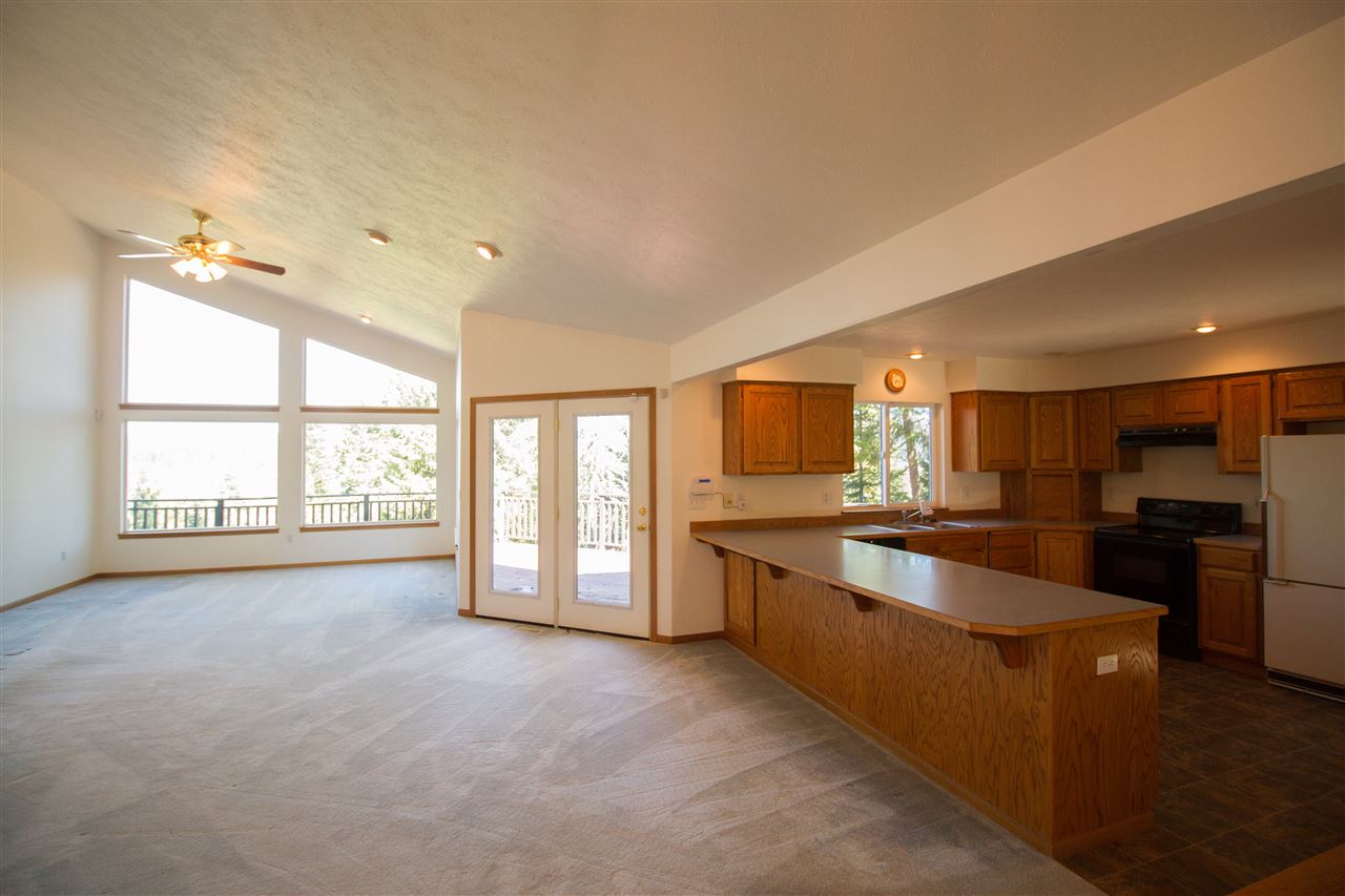 647 Silver Birch Road Newport, WA 99156 - Photo 3 of 17 Gallery Image 3