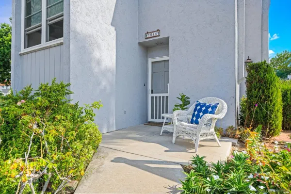 $2,295,000 | 1074 Isabella Avenue, Coronado, CA 92118