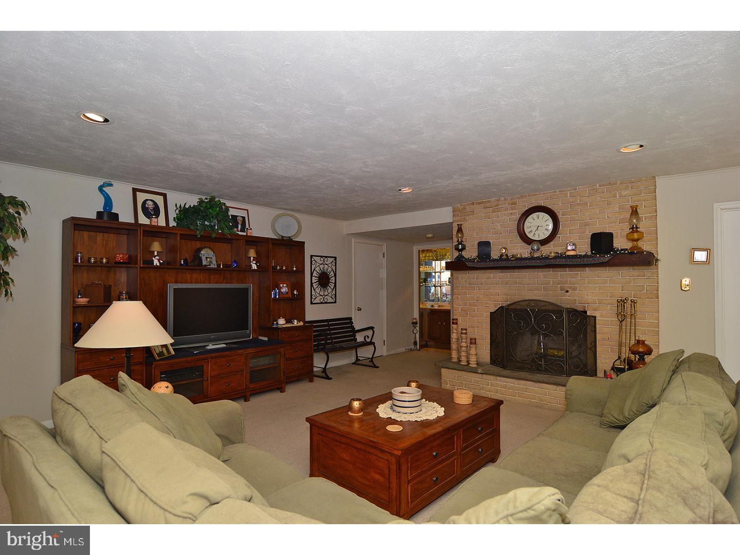 1 Jeffrey Road Reading, PA 19601 - Photo 14 of 21 Family Room