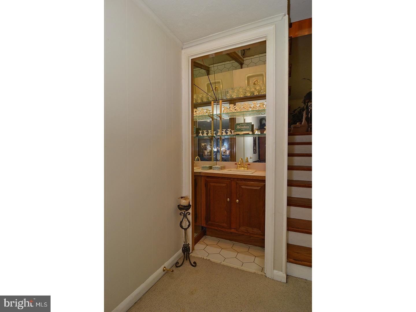 1 Jeffrey Road Reading, PA 19601 - Photo 15 of 21 Wet Bar