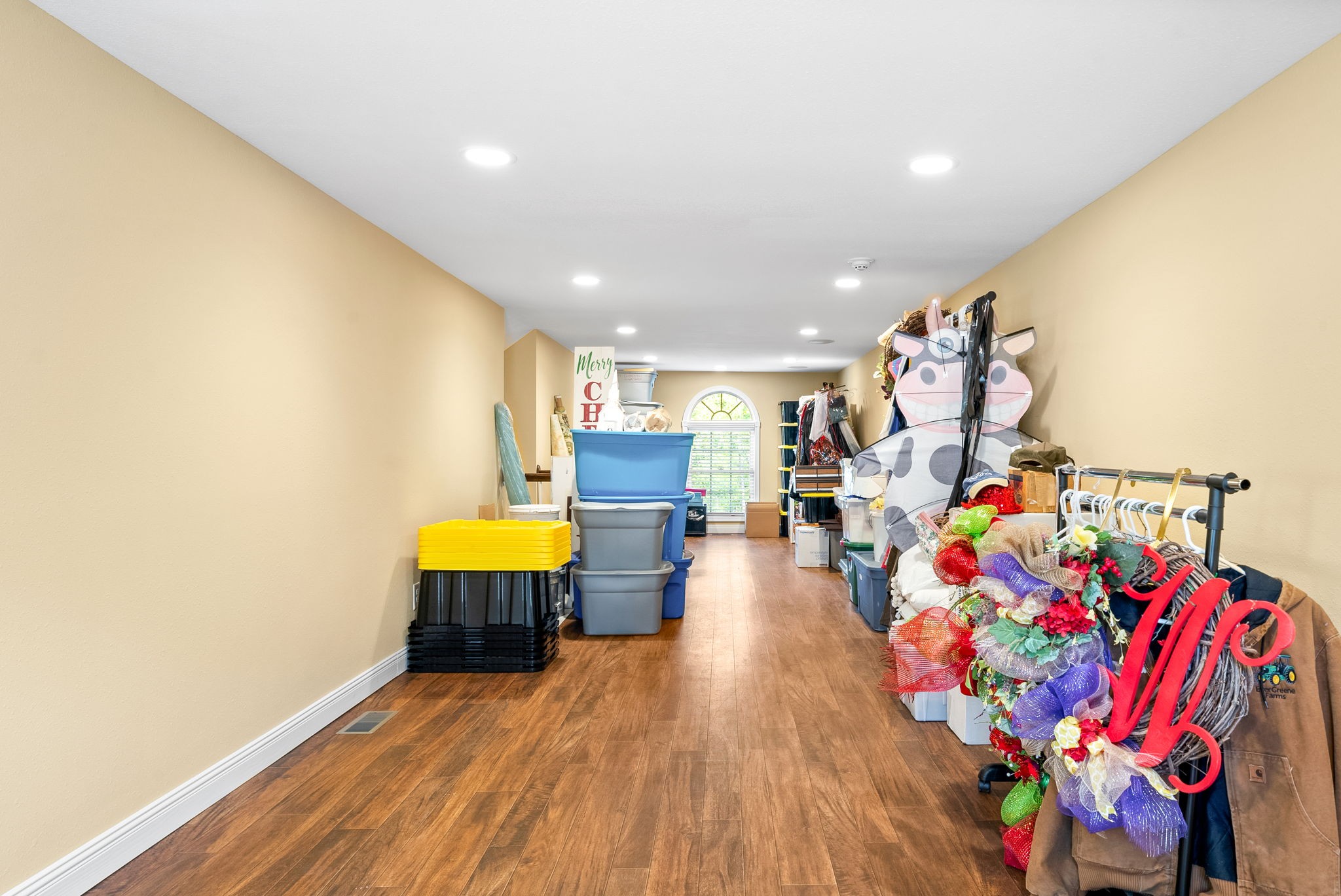 470 Salem Ridge Road Clarksville, TN 37040 - Photo 46 of 69 a living room with furniture and a wooden floor