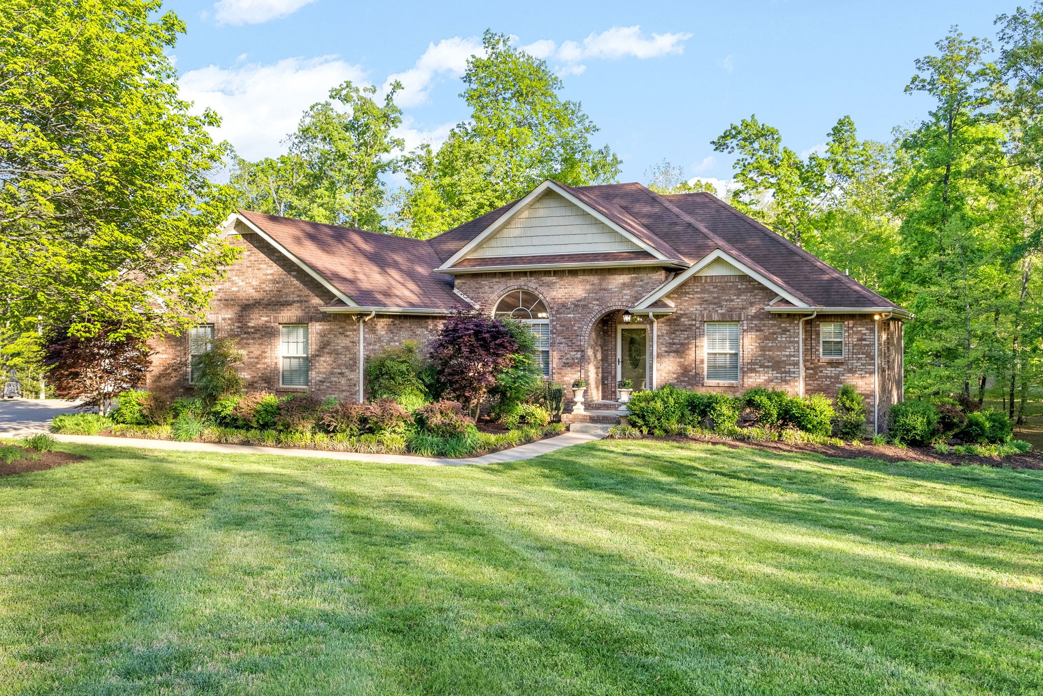 470 Salem Ridge Road Clarksville, TN 37040 - Photo 59 of 69 a front view of a house with a yard