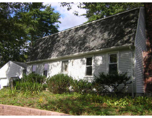 9 Meadowbrook Road Franklin, MA 02038 - Photo 1 of 6 Gallery Image 1