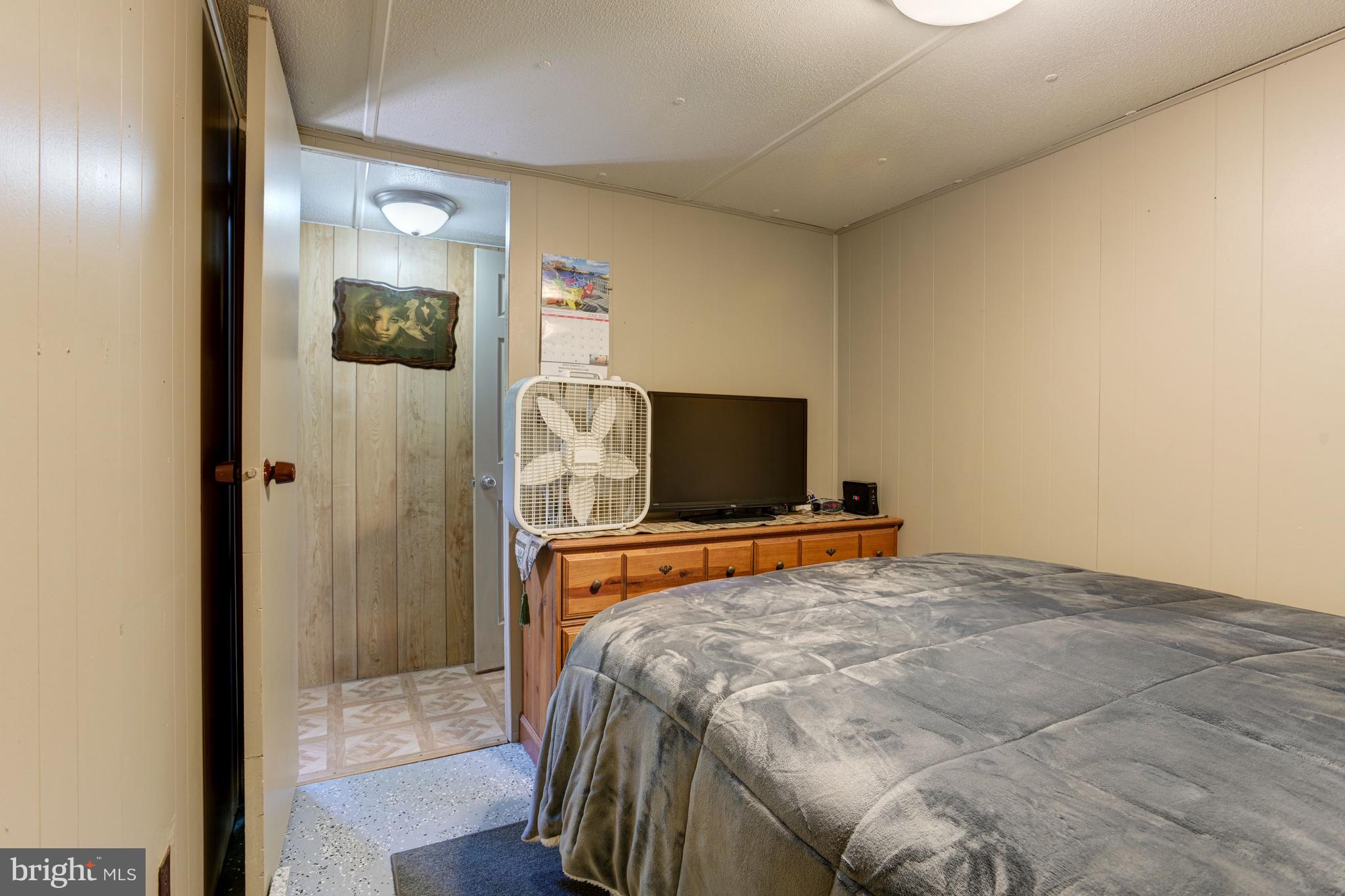 3146 Sandy Hook Road Street, MD 21154 - Photo 18 of 36 Bedroom