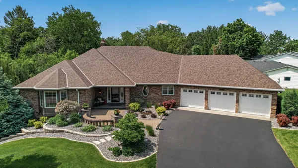 $1,249,000 | 12400 Huntingdon Lane, Minnetonka, MN 55305